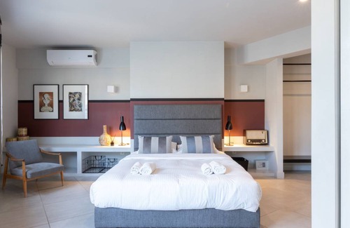 Psirri Apartment | 240 m² Apartment ∙ 3 bedrooms ∙ 15 guests