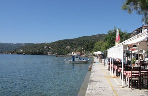 Kali Vrysi Apartment | 25 m² Apartment ∙ 2 bedrooms ∙ 3 guests
