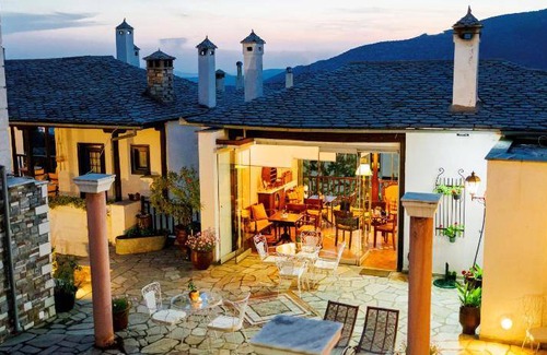 Portaria Hotel | 250 m² Hotel ∙ 5 bedrooms ∙ 127 guests
