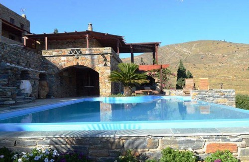 Koundouros Resort | 250 m² Resort ∙ 3 bedrooms ∙ 127 guests