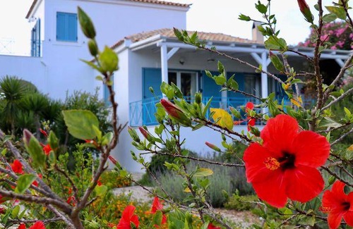 Ermionida Apartment | 280 m² Apartment ∙ 4 bedrooms ∙ 10 guests