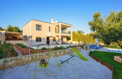 Vamvakopoulo Villa | 280 m² Villa ∙ 5 bedrooms ∙ 10 guests