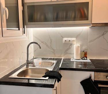 Attiki Apartment | 30 m² Apartment ∙ 1 bedroom ∙ 3 guests