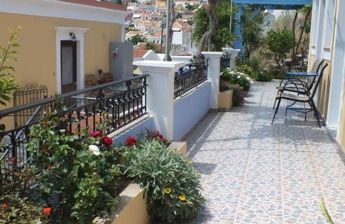 Symi Apartment | 30 m² Apartment ∙ 2 bedrooms ∙ 4 guests