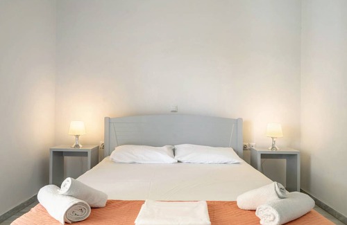Zalongo Apartment | 30 m² Studio flat ∙ 1 bedroom ∙ 4 guests