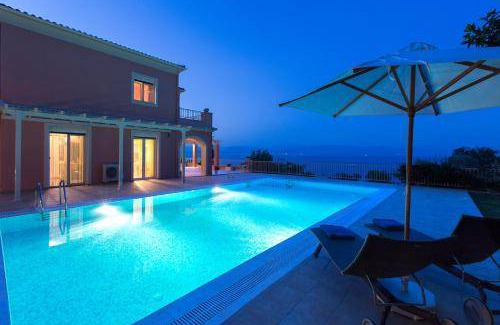 Dafnata Villa | 300 m² Villa ∙ 5 bedrooms ∙ 10 guests