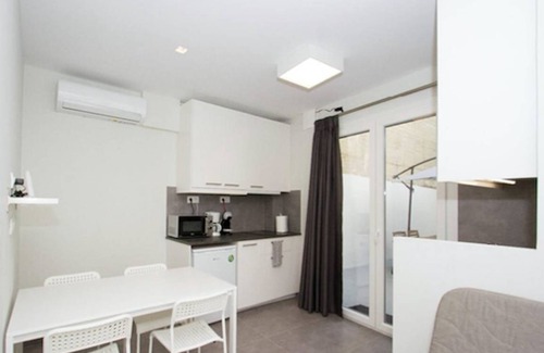 Pangrati Apartment | 31 m² Apartment ∙ 3 guests