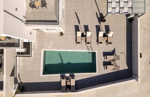 Sfakaki Villa | 320 m² Villa ∙ 10 bedrooms ∙ 22 guests