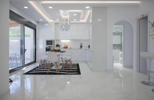 Notos Villa | 320 m² Villa ∙ 5 bedrooms ∙ 12 guests