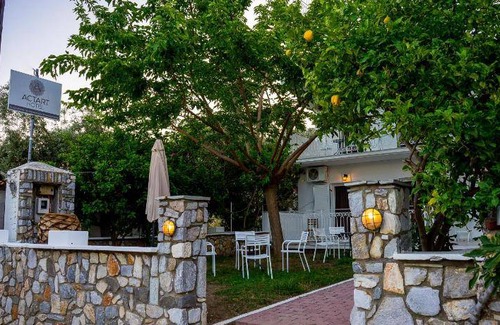 Skiathos Town Apartment | 35 m² Apartment ∙ 2 bedrooms ∙ 127 guests