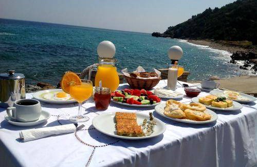 Karlovassi Apartment | 35 m² Serviced apartment ∙ 4 guests