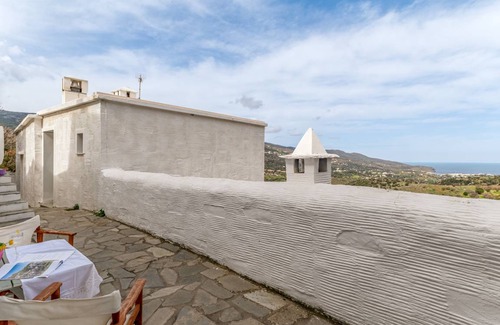 Andros Town Apartment | 36 m² Apartment ∙ 1 bedroom ∙ 4 guests