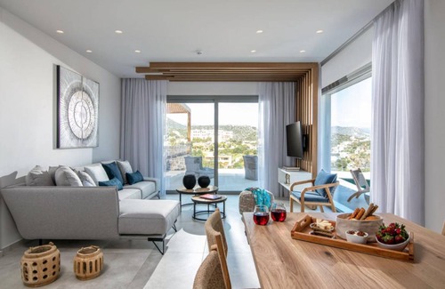 Ammoudara House | 360 m² Farmhouse ∙ 8 bedrooms ∙ 16 guests