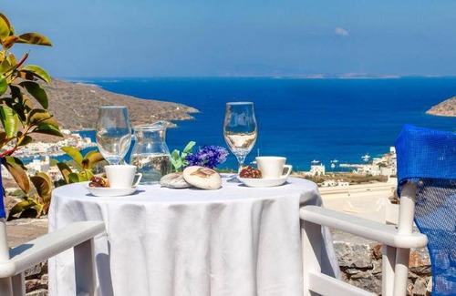 Katapola Bed & Breakfast | 37 m² Bed and breakfast ∙ 127 guests