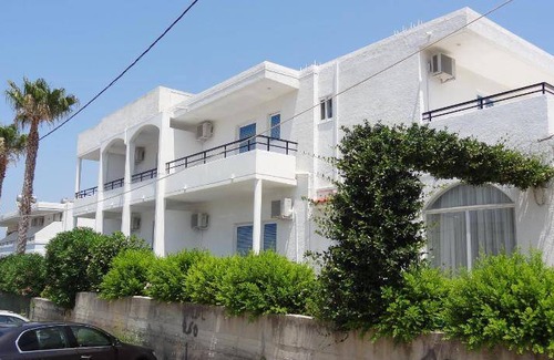 Paradisi Apartment | 37 m² Serviced apartment ∙ 4 guests