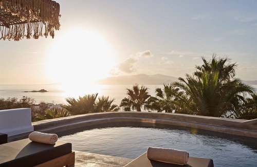 Maragas Villa | 4 Bedroom Sea View Villa with Private Pool | Serena Villa