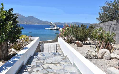 Milos House | 40 m² House ∙ 1 bedroom ∙ 3 guests
