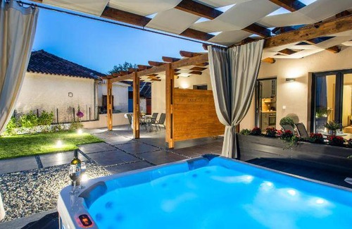 Kalambaka Villa | 40 m² Villa ∙ 1 bedroom ∙ 4 guests