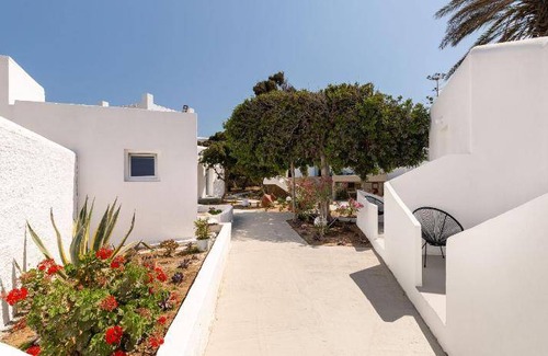 Ornos Apartment | 44 m² Apartment ∙ 5 guests
