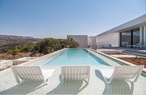 Apokoronas House | 440 m² Farmhouse ∙ 5 bedrooms ∙ 10 guests