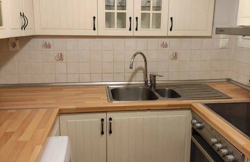 Thissio Apartment | 45 m² Apartment ∙ 1 bedroom ∙ 2 guests