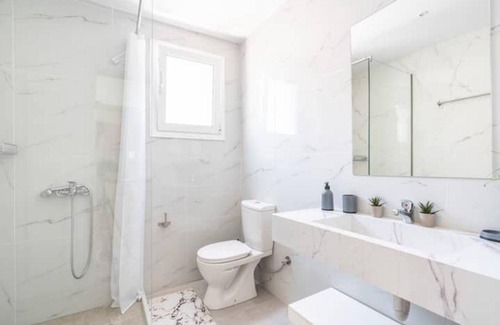 Petaloudes Apartment | 45 m² Apartment ∙ 1 bedroom ∙ 4 guests