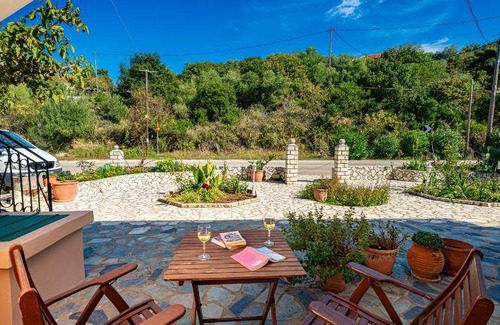 Mesovounia Hotel | 45 m² Hotel ∙ 127 guests