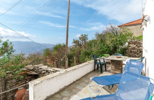 Rogon House | 45 m² House ∙ 2 bedrooms ∙ 4 guests