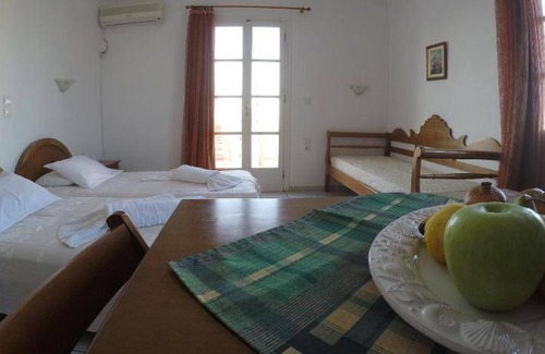 Naxos Apartment | 45 m² Serviced apartment ∙ 4 guests