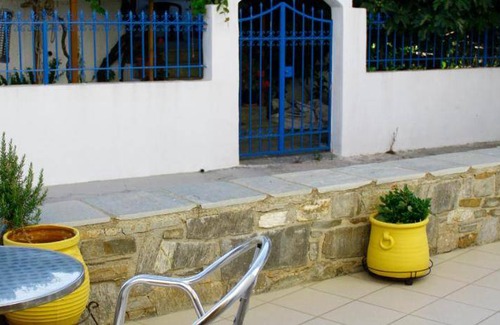 Livadi Apartment | 47 m² Apartment ∙ 3 guests