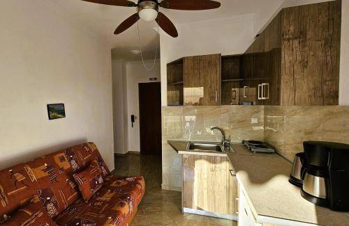 Nea Peramos Apartment | 48 m² Apartment ∙ 5 guests