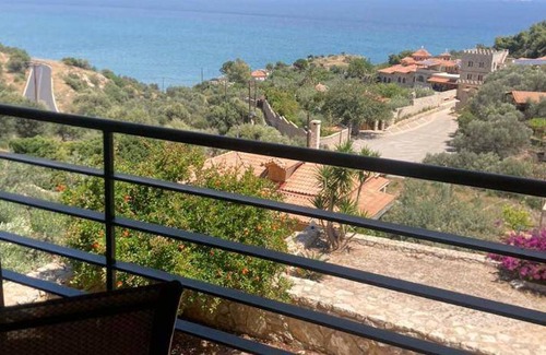Lerna Apartment | 50 m² Apartment ∙ 5 guests