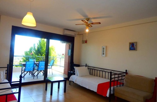 Pefkochori Apartment | 50 m² Apartment ∙ 2 bedrooms ∙ 5 guests