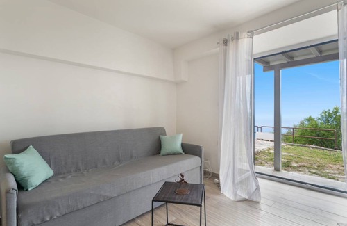 Athani House | 50 m² House ∙ 1 bedroom ∙ 4 guests