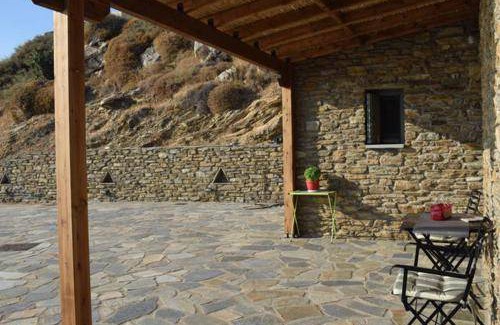 Megas Yialos-Nites House | 50 m² House ∙ 1 bedroom ∙ 2 guests
