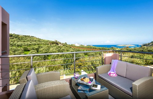 Kalyves Villa | 50 m² Villa ∙ 3 bedrooms ∙ 6 guests