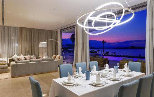 Vourvourou Villa | 500 m² Villa ∙ 8 bedrooms ∙ 16 guests