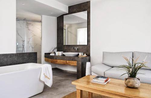 Chora Folegandros Hotel | 54 m² Hotel ∙ 2 guests