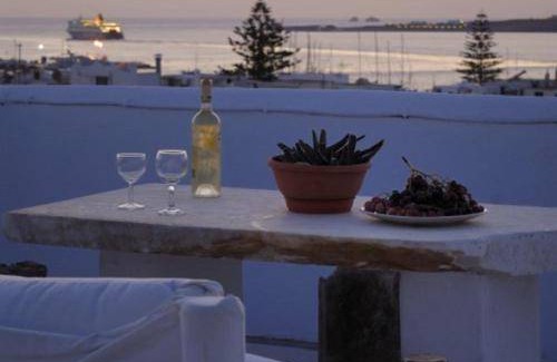 Paros Apartment | 55 m² Apartment ∙ 2 bedrooms ∙ 4 guests