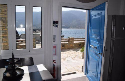 Ormos Korthiou House | 55 m² House ∙ 2 bedrooms ∙ 5 guests
