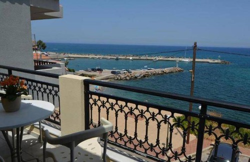Panormos Apartment | 56 m² Serviced apartment ∙ 6 guests