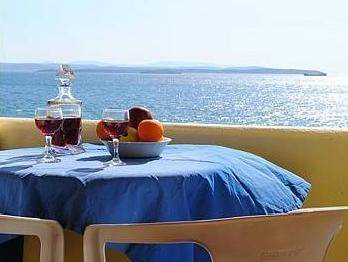 Agia Ermioni Apartment | 60 m² Apartment ∙ 2 bedrooms ∙ 4 guests