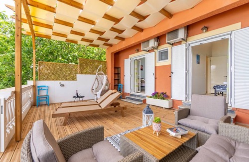 Agia Pelagia Chlomou Apartment | 60 m² Apartment ∙ 2 bedrooms ∙ 4 guests