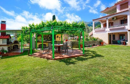 Koinira Apartment | 60 m² Apartment ∙ 2 bedrooms ∙ 6 guests