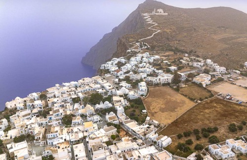 Folegandros Town House | 60 m² House ∙ 1 bedroom ∙ 3 guests