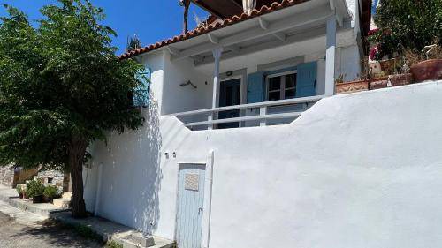Korissia House | 60 m² House ∙ 1 bedroom ∙ 4 guests