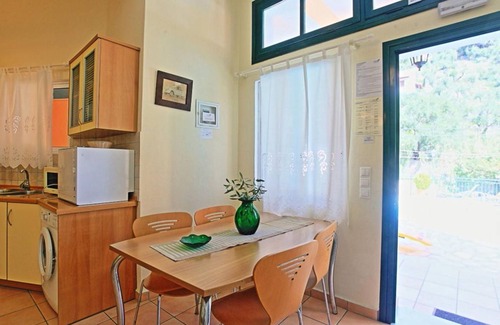 Katavolos House | 60 m² House ∙ 2 bedrooms ∙ 5 guests