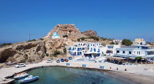 Finiki House | 60 m² House ∙ 3 guests