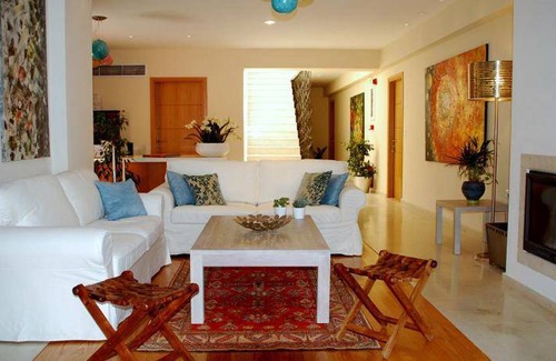 Agios Mamas Apartment | 60 m² Serviced apartment ∙ 4 guests