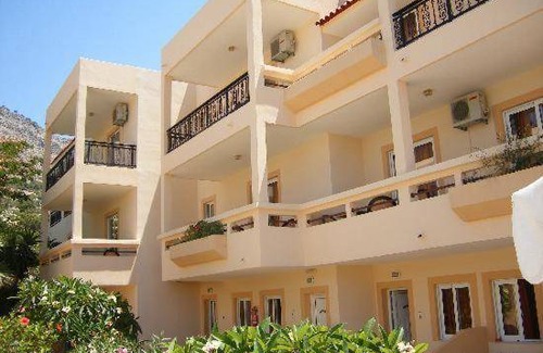 Pefkos Apartment | 60 m² Serviced apartment ∙ 2 bedrooms ∙ 127 guests